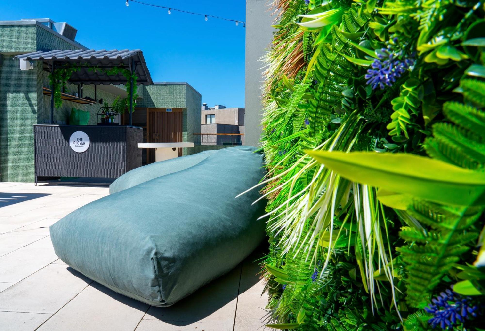 Acta The Clover OOporto Exterior foto