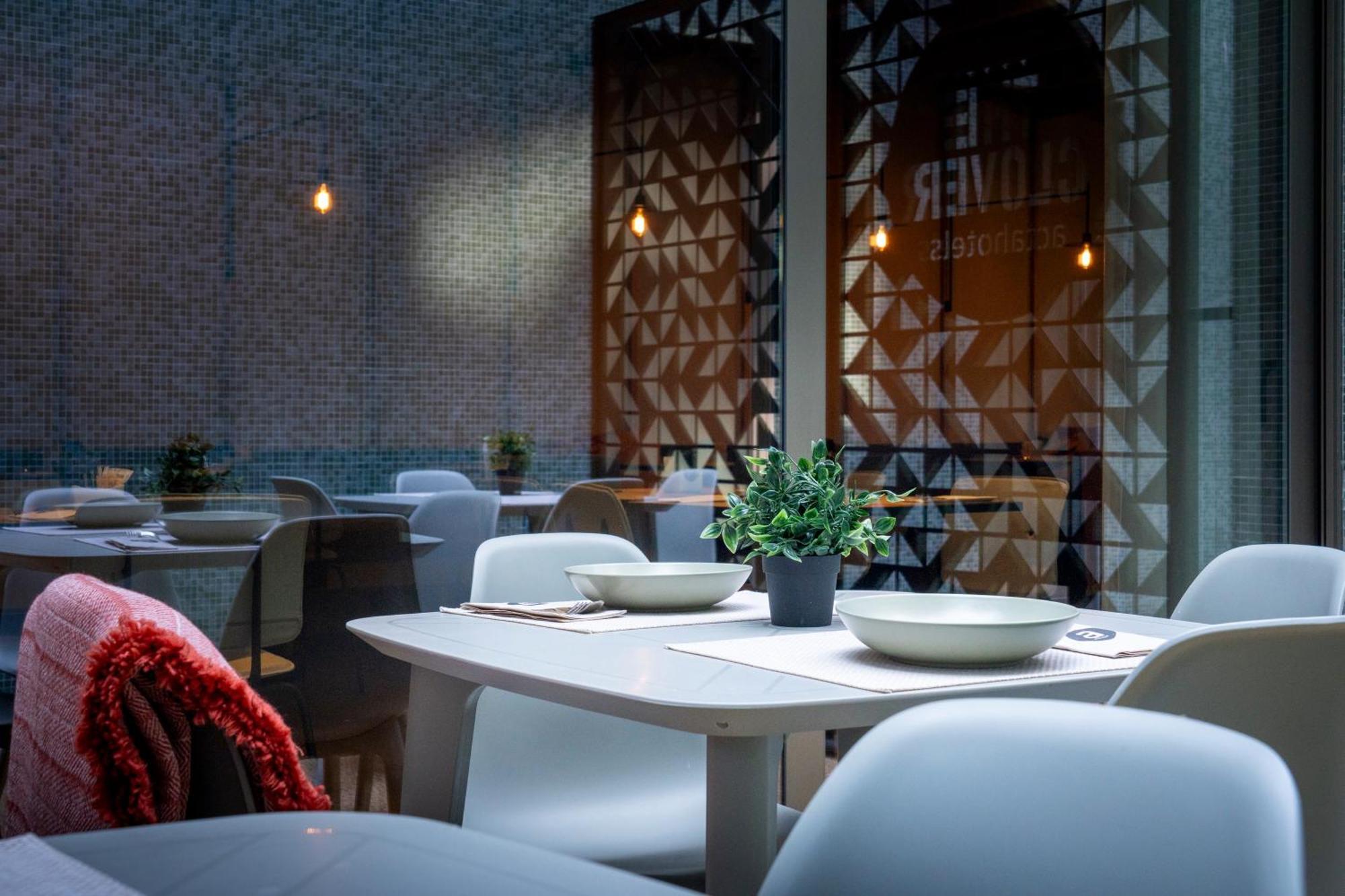 Acta The Clover OOporto Exterior foto